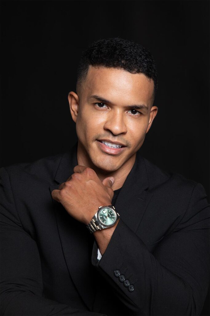 Dr. Héctor Martínez